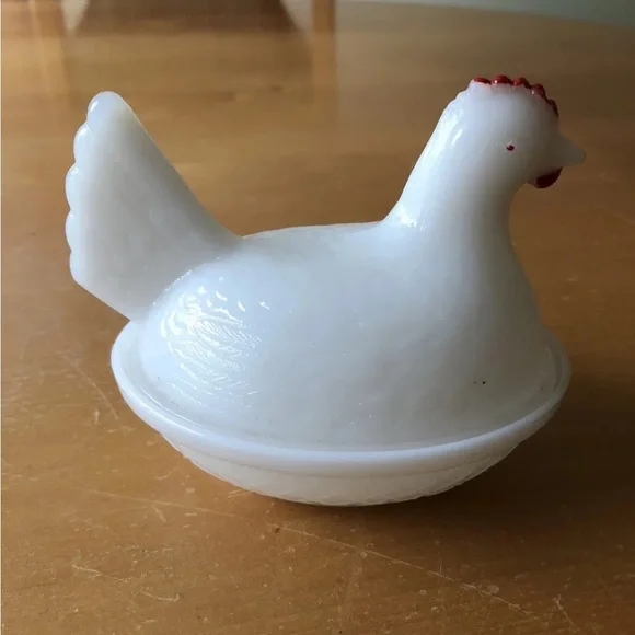 White Hen 2 Pc Dish - 4.25” X 3.25” - Picture 2 of 6